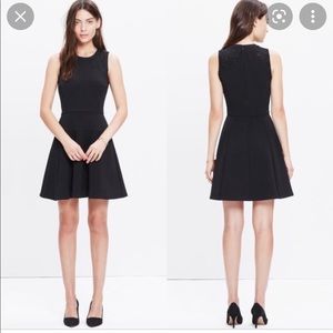 Madewell XL Black Stretch Fit Flare Dress Pockets